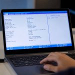 Cómo acceder a la bios en cualquier ordenador بسهولة